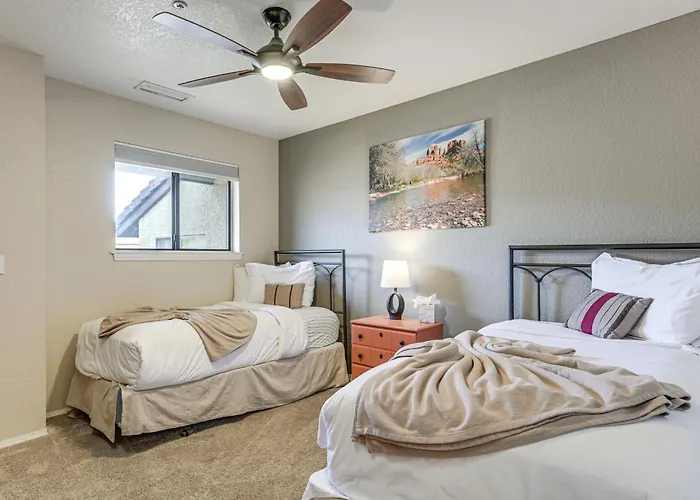 Mtn Views + Hot Tub Access: Golf Retreat! Sedona
