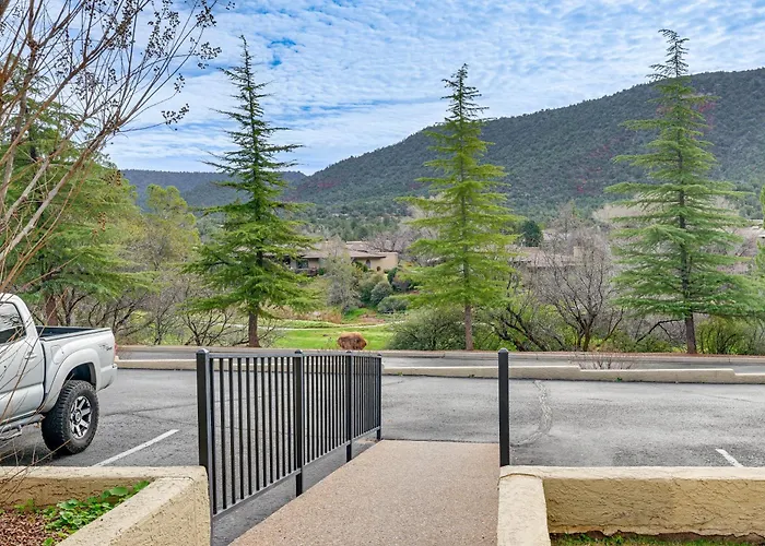 Mtn Views + Hot Tub Access: Golf Retreat! Ferienhaus Sedona